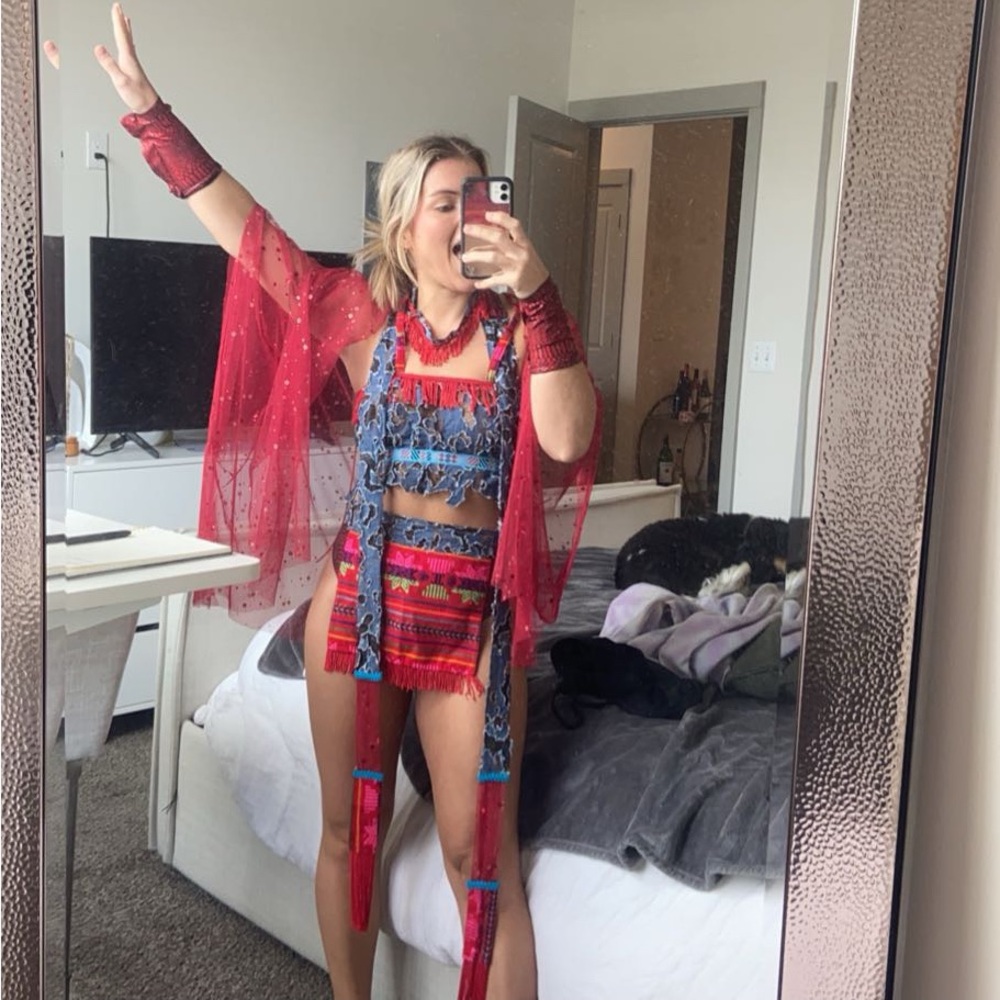 7 piece fractal witch / disco lemonade rave set. Worn three times